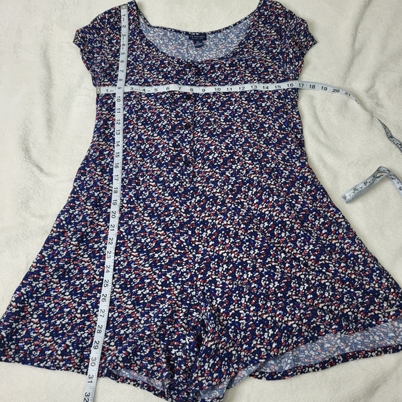 U.S Polo Assn Shorts Romper One Piece. Size Medium. Blue, Red & White. - Picture 11 of 13